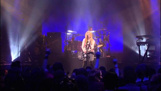 Avril Lavigne - Live in Calgary