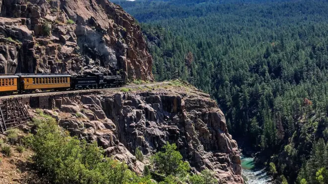 Un treno per Durango