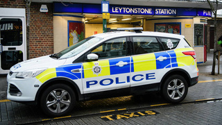 Brit Cops: Frontline Crime